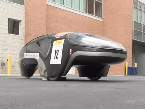 Utah students build car that runs 914 km on one liter of ethanol