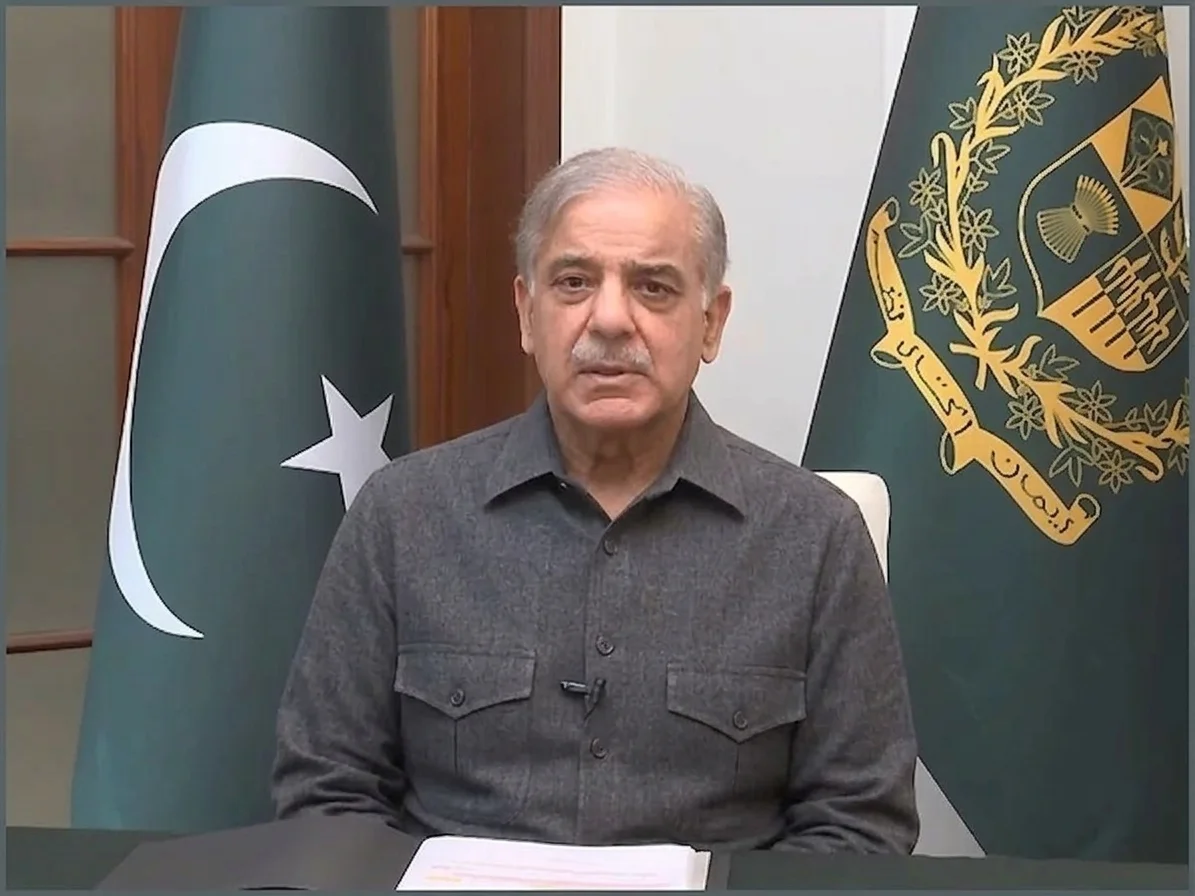 Petrol cheaper, Prime Minister's big announcement, new price set at Rs 378 per liter