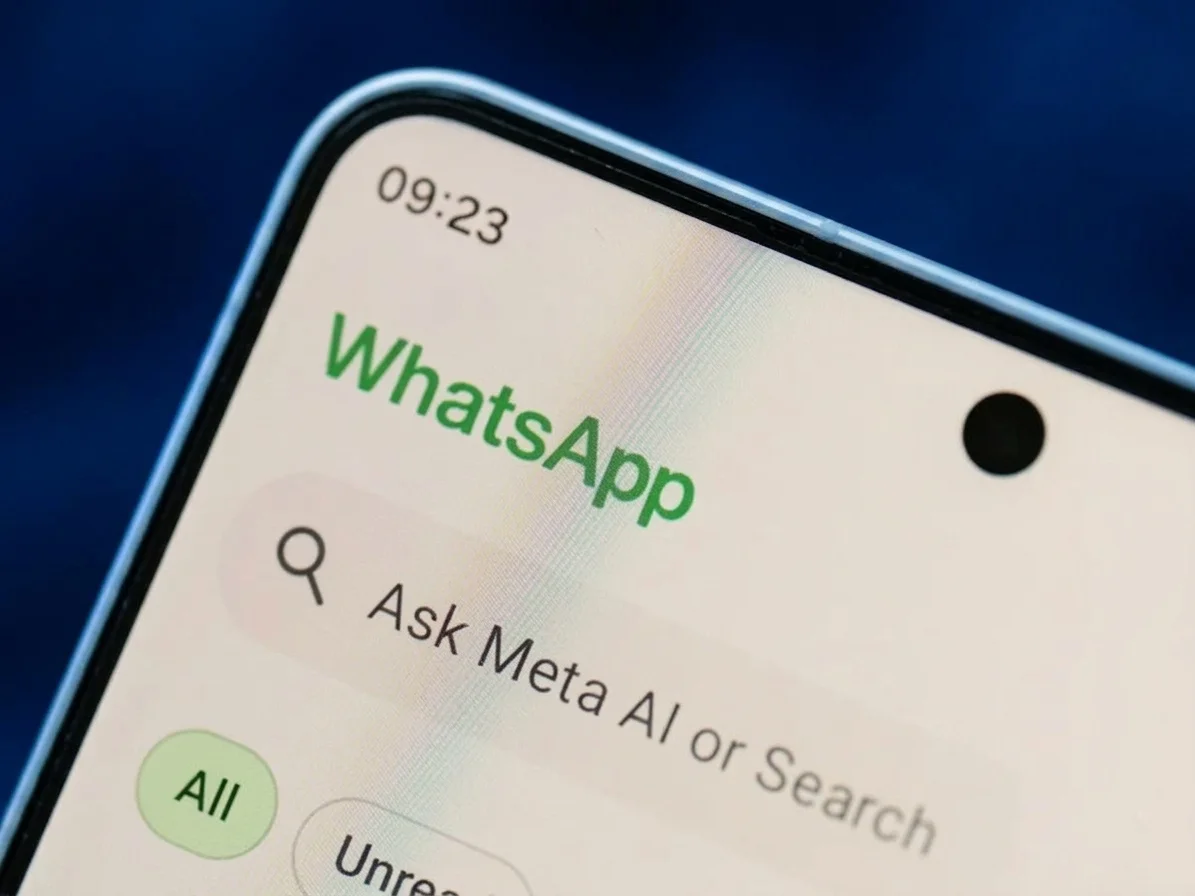 WhatsApp Web gets major update, preparing to introduce around 50 new themes