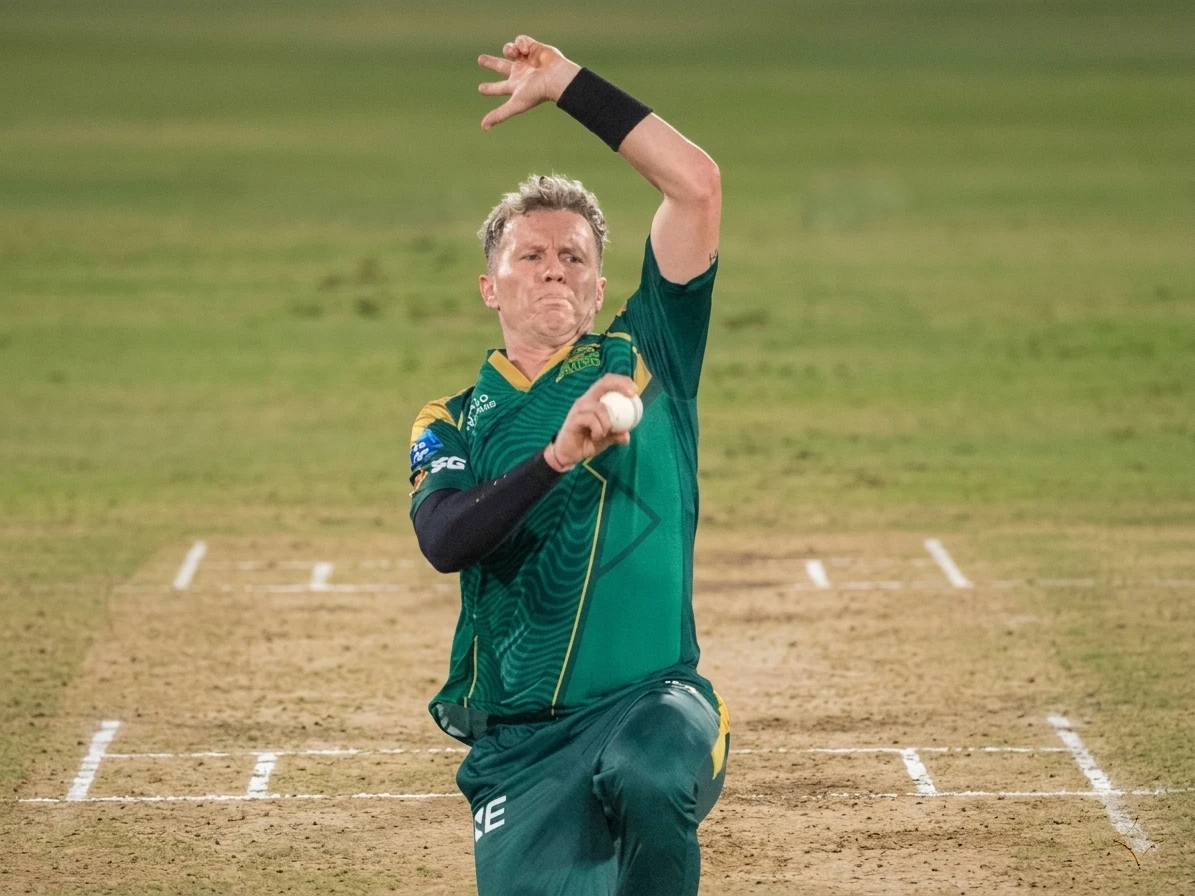 PSL's 'cha cha' Peter Siddle banned from playing in English counties