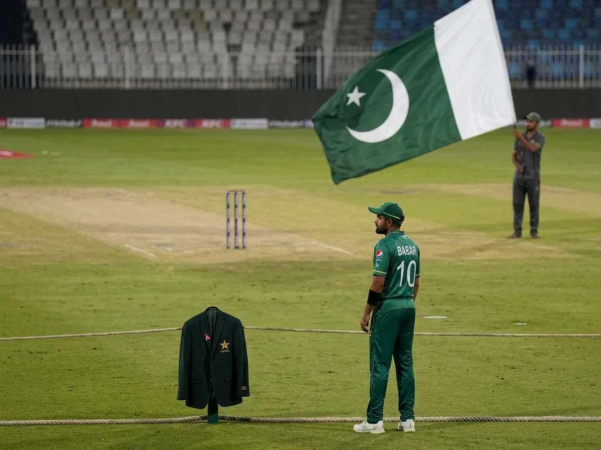 Babar Azam has joined the Desert Vipers for $80,000