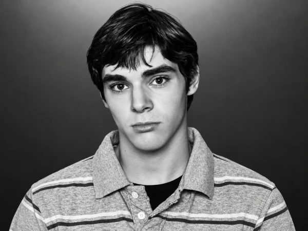 Breaking Bad actor RJ Mitte has passed away at the age of 34